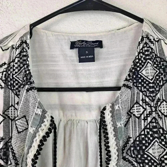 Lucky brand Top EUC Size Small 100% Cotton - Picture 4 of 11